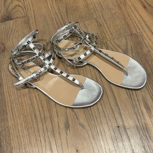 COPY - Valentino Rockstud Flat Thong Sandals